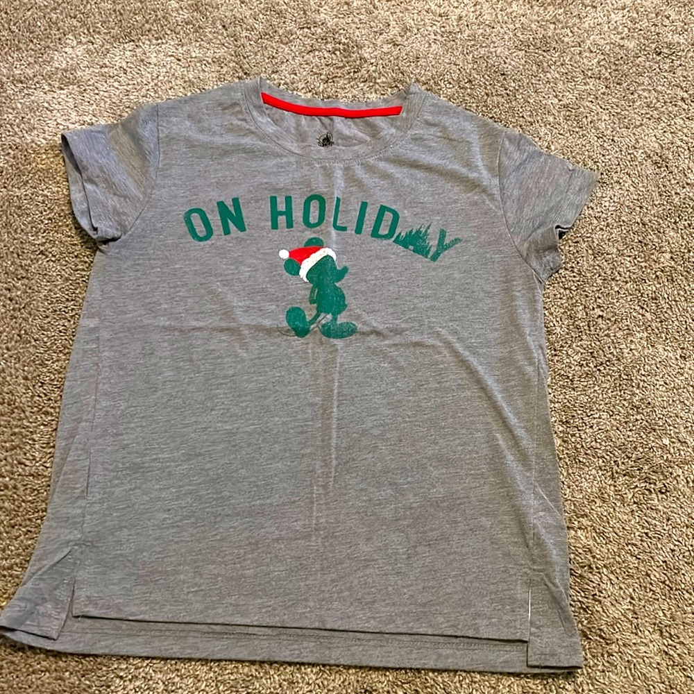On Holiday WDW tee